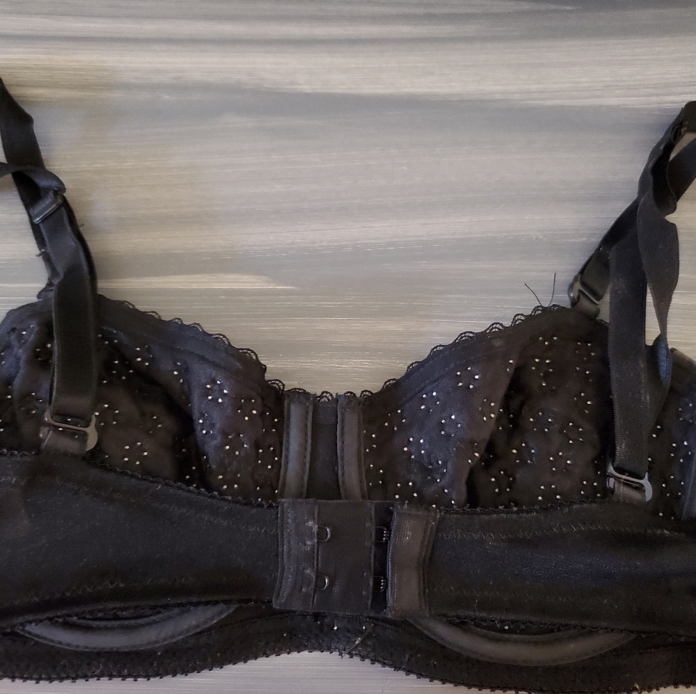 Bra - Picture 2 of 4